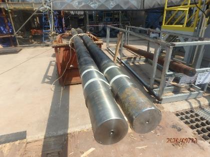 New scraper shaft installation